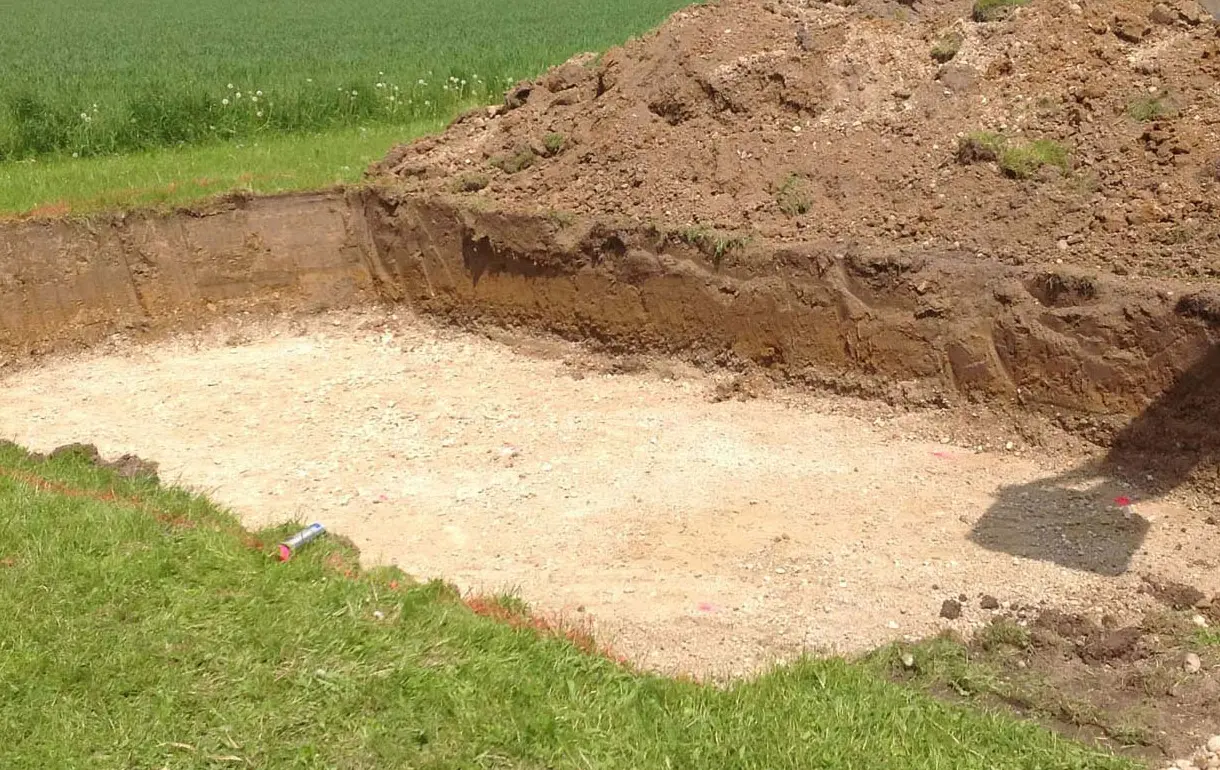 Erdarbeiten Baugrube Pool Trier